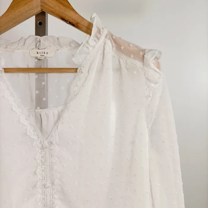 Blouse blanche romantique à plumetis transparents – Kilky Paris – taille M/L A1318 - photo numéro 3