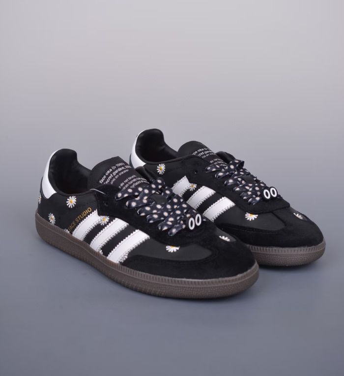 adidas Samba OG x atmos x FACE 'Embroidered Daisies' Taille 37 - photo numéro 2