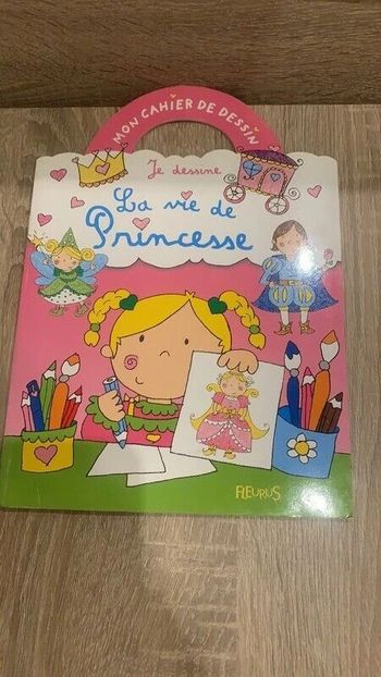 Livre je dessine la vie de princesse - Cahier de dessin