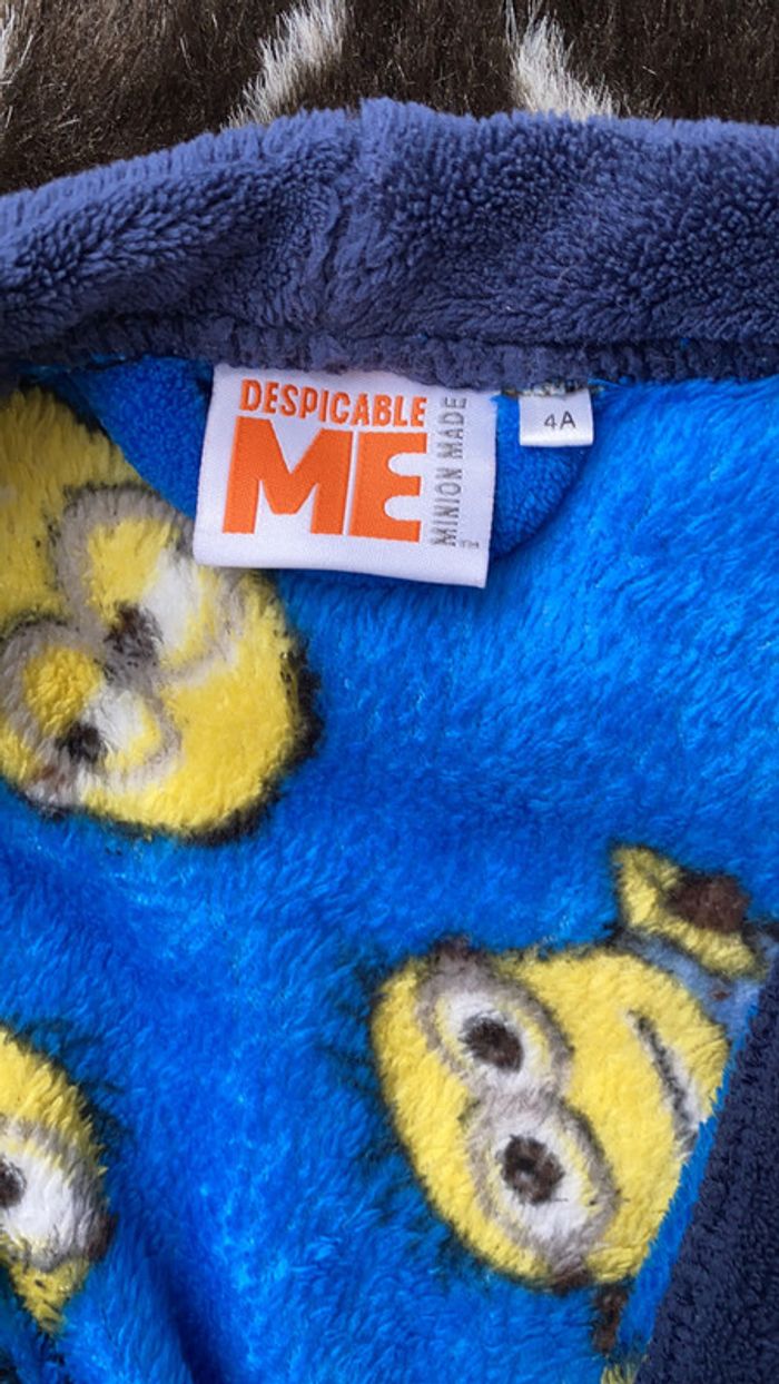 Peignoir 100%polyester tout doux 4 ans les minions - photo numéro 3