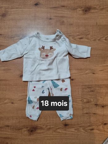 Pyjama velours 18 mois 2 pièces