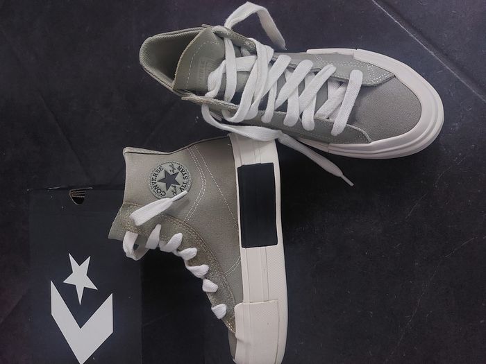 Baskets converses neuves kaki taille 36 - photo numéro 2