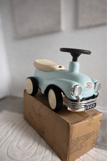 Voiture porteur enfant de  2 à  7 ans