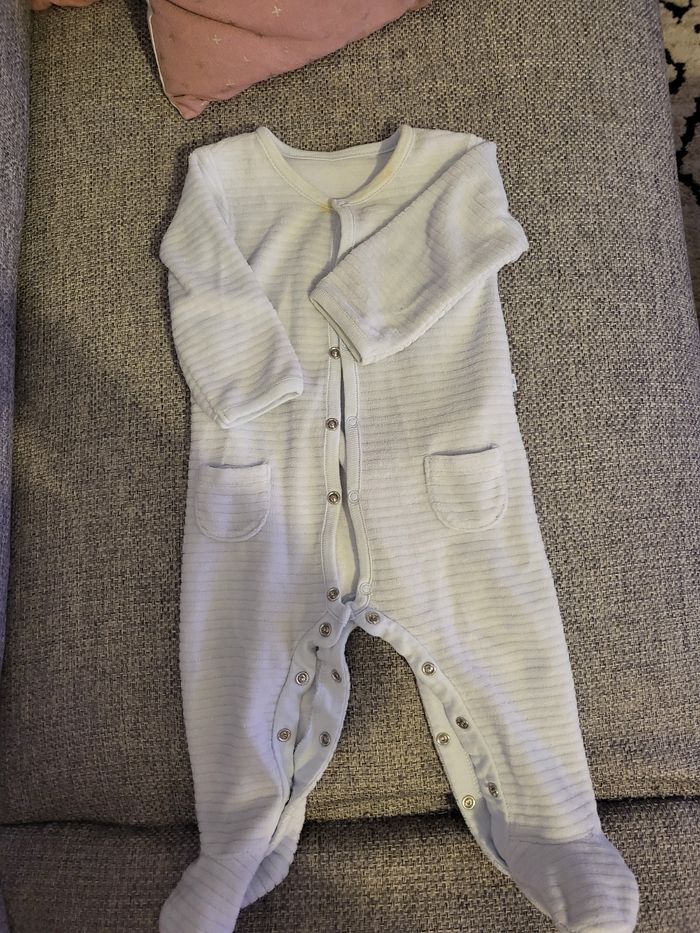 Pyjama - photo numéro 2