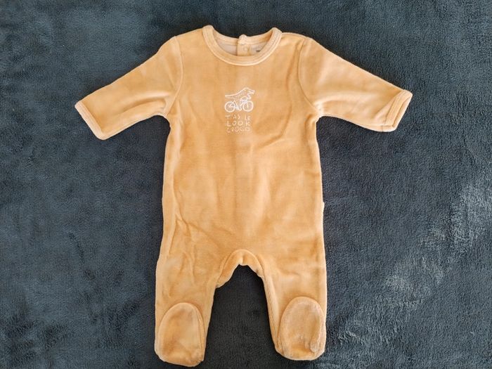 Pyjama/grenouillère 1 mois Vertbaudet