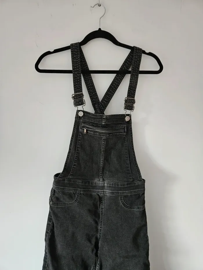 Salopette slim noir délavée H&M taille 38 / M - photo numéro 2