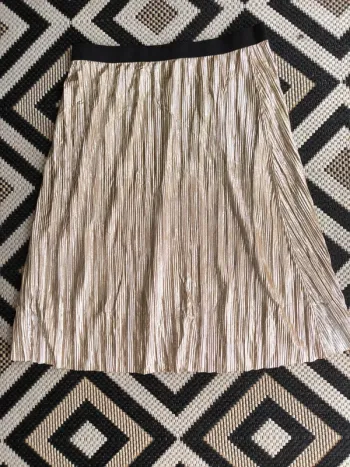 Jupe plissée dorée Avon – Taille 46/48 – Neuve