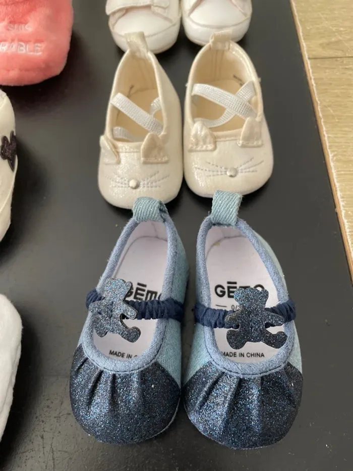 Lot de 8 paires de chaussures bébé - photo numéro 2