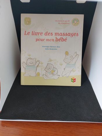 Le livre des massages pour mon bébé