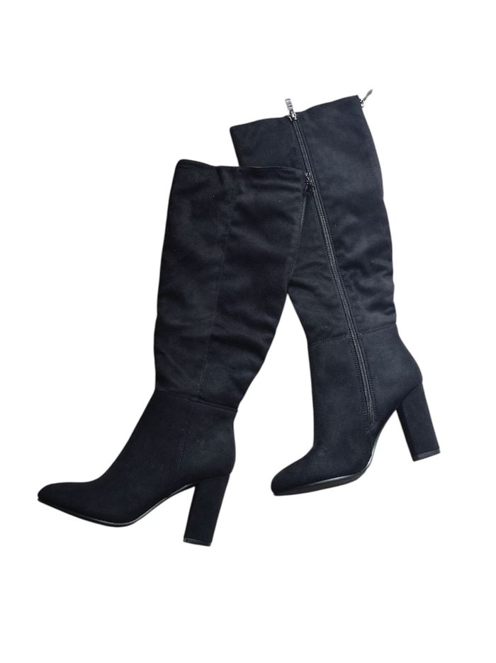 Bottes hautes noires à talons taille 36