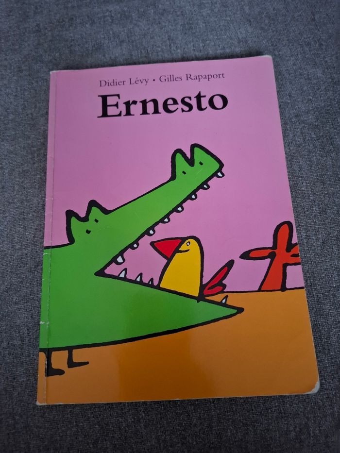 Livre L'école des Loisirs "Ernesto"