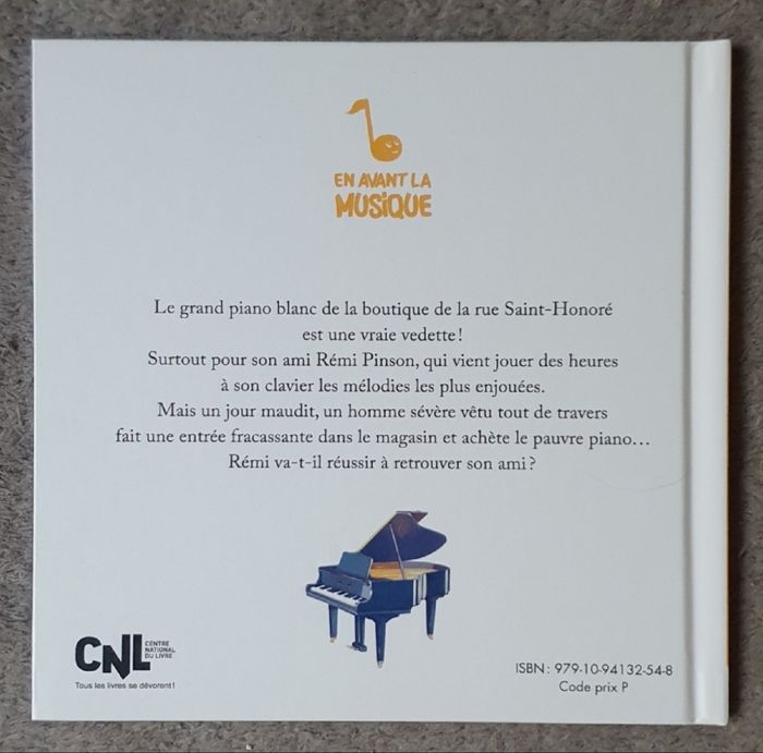 Roman pour enfants "Il faut sauver le Piano Blanc" - Coll. En avant la Musique (4-6 ans) / Hachette - photo numéro 2