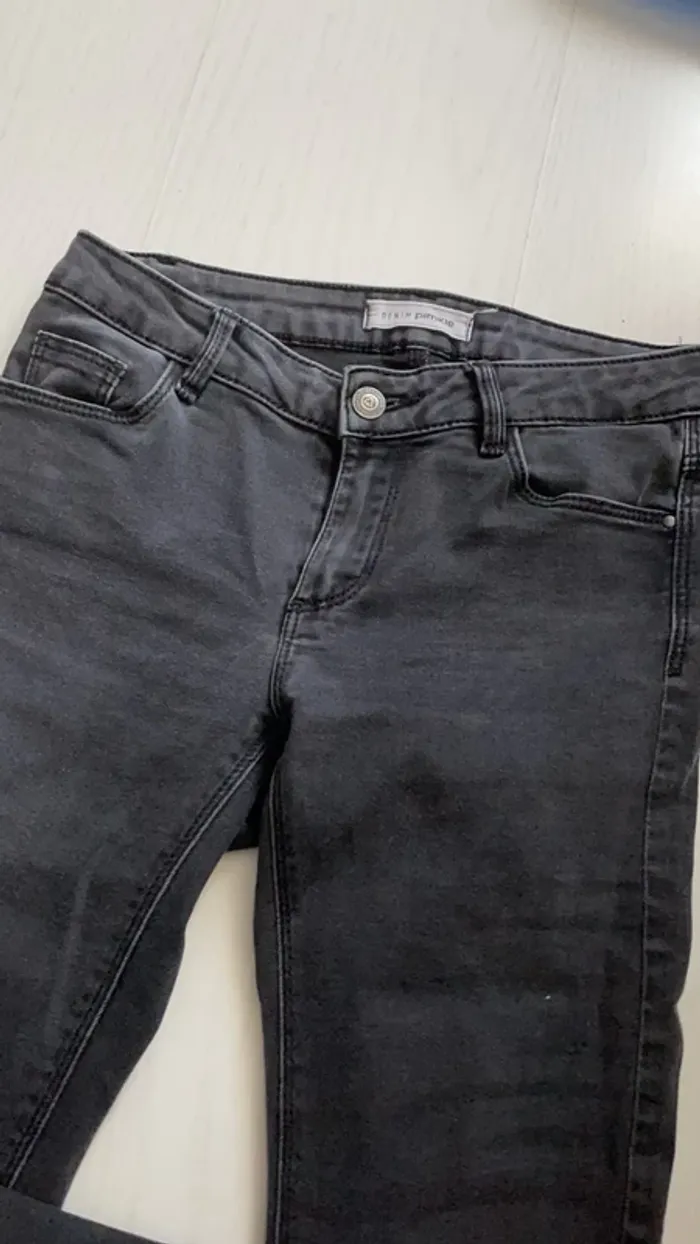Jeans noir - photo numéro 2