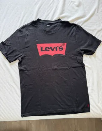 T-shirt Levi’s taille M