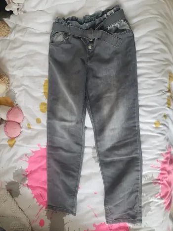 lot de 2  jeans délavés okaidi 12 ans