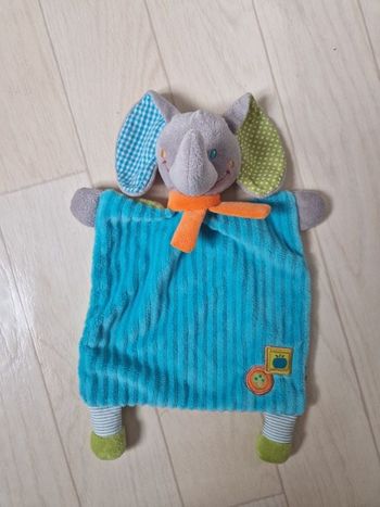 Doudou velours elephant