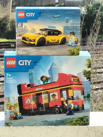Lego city le taxi jaune et le bus a 2 étages 