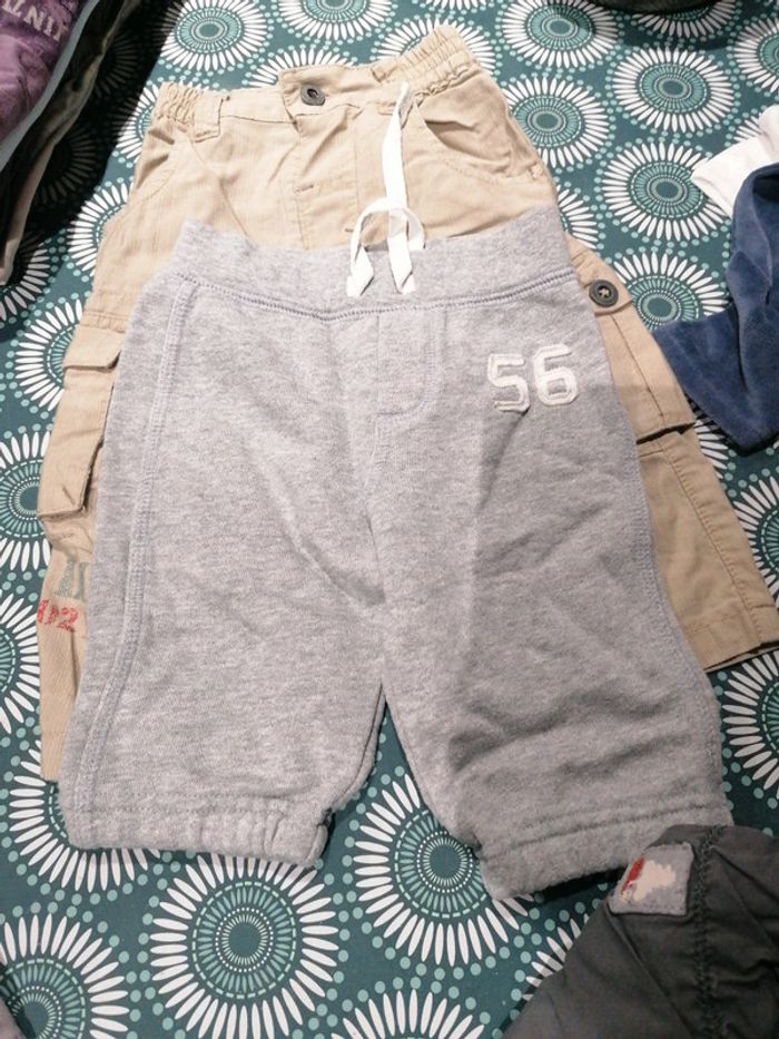 Lot 3 pantalons 6 mois - photo numéro 3