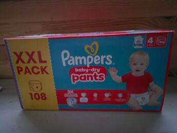 Pampers pants