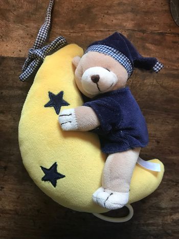 Peluche Boite à Musique
