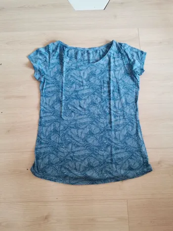 Tee-shirt camaïeu feuille taille M
