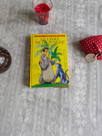Livre "Le livre de la jungle" ancienne collection Walt Disney