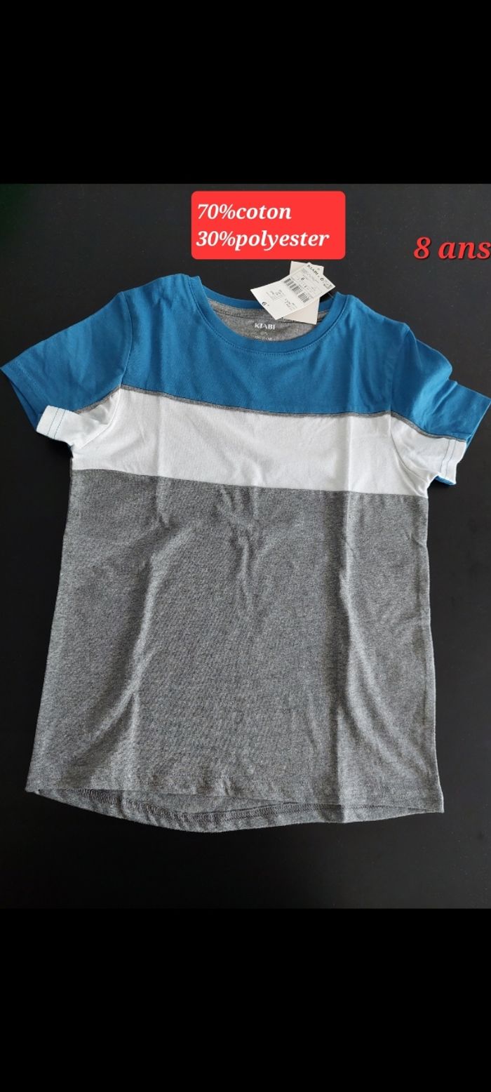 T-shirt bleu blanc et gris garçon 8ans