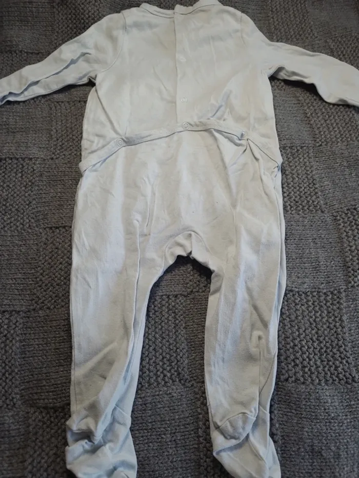 👶Pyjamas fin Tape A l'œil taille 6mois-68cm👶 - photo numéro 4