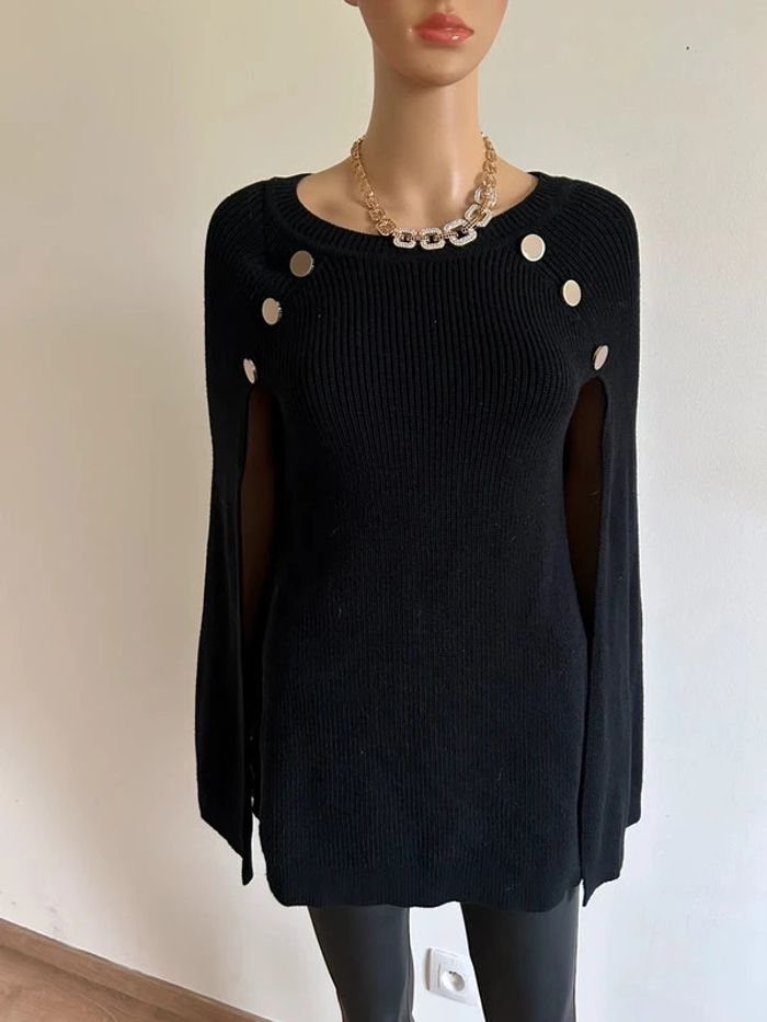 Poncho noir avec boutons dorés Morgan taille S jamais porté
