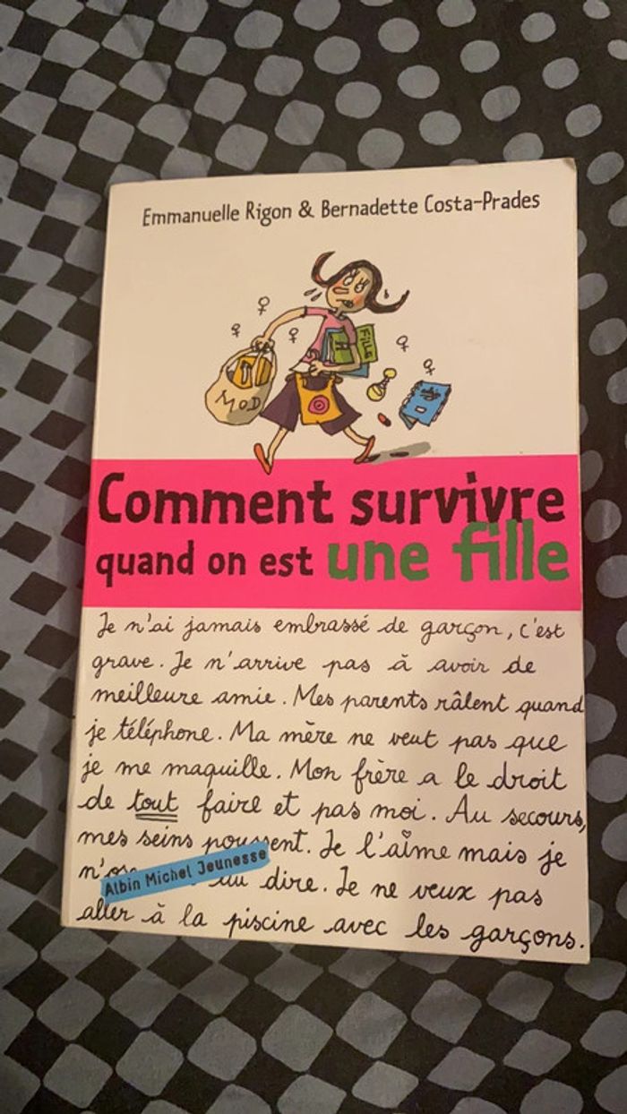 Livre comment survivre quand on est une fille