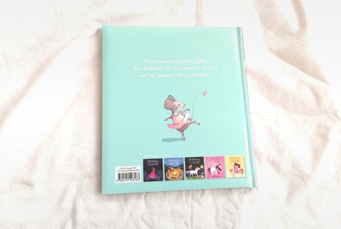 Livre histoires de danseuses à lire avec ma petite fille - photo numéro 2