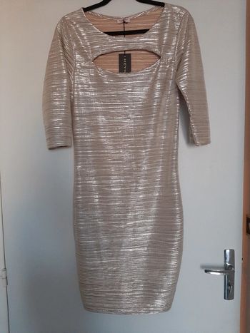 Robe doré m