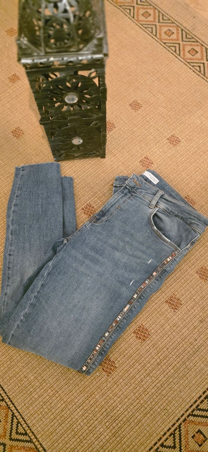 Jean marque Zara - photo numéro 3