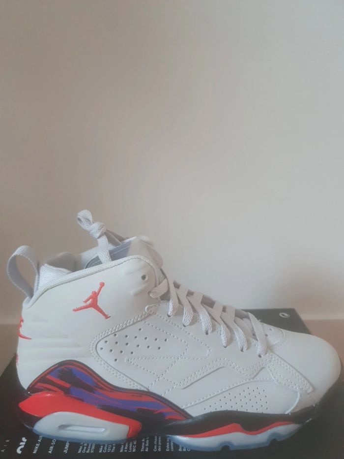 Nike Jordan MVP (40.5)