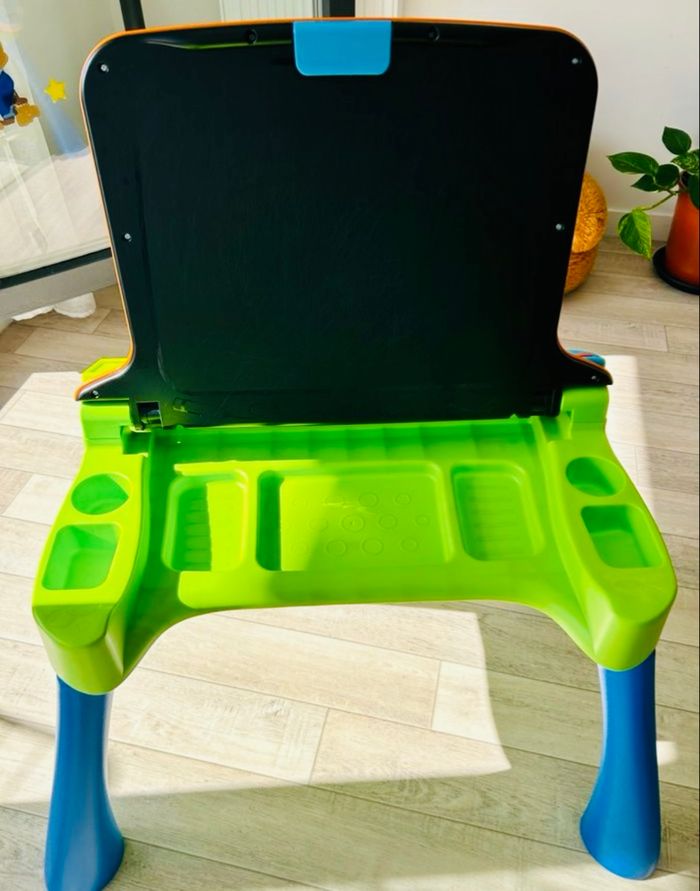 Magi bureau interactif 5 en 1 - VTECH   Prácticament Neuf - photo numéro 3