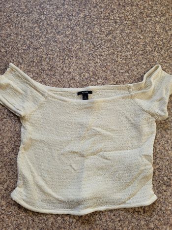 Croc top