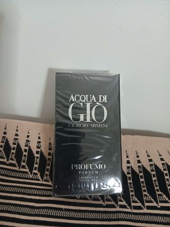 Parfum Armani
