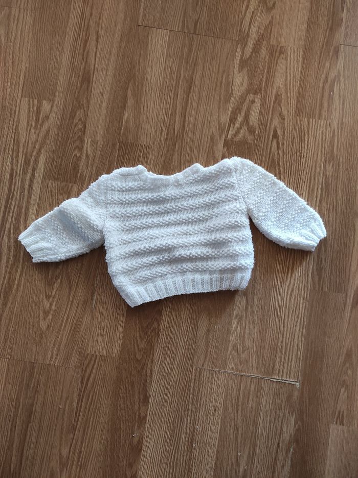 Très beau pull blanc
