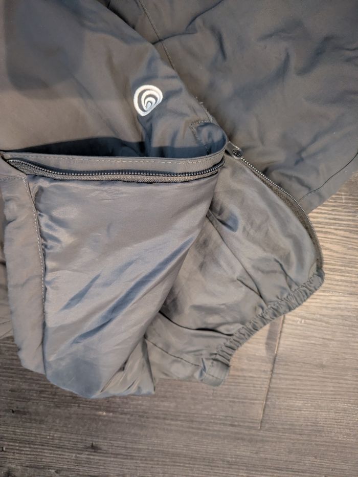 Salopette ski 6 ans - photo numéro 3