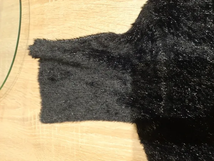 Pull col roule chaud noir pailleté en maille poilue - photo numéro 2