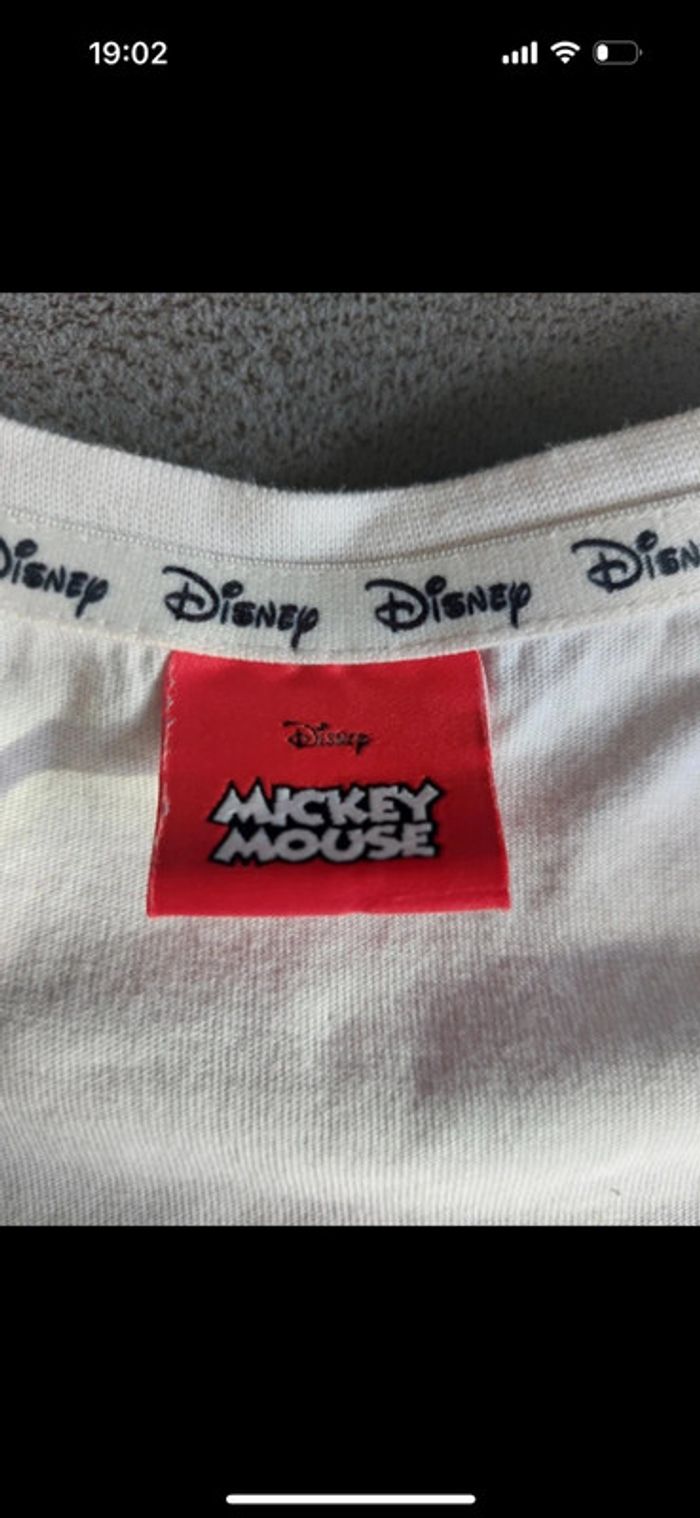 Tee-shirt court Mickey Mouse Disney taille 6 ans - photo numéro 3