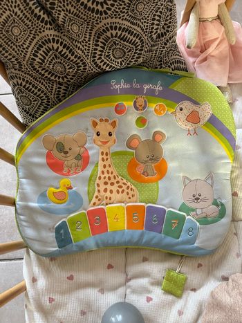 Piano d’éveil Sophie la girafe