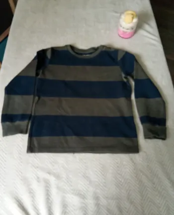 Pull léger garçon ⭐ très bon état ⭐ Taille 8 ans ⭐ jumping beans