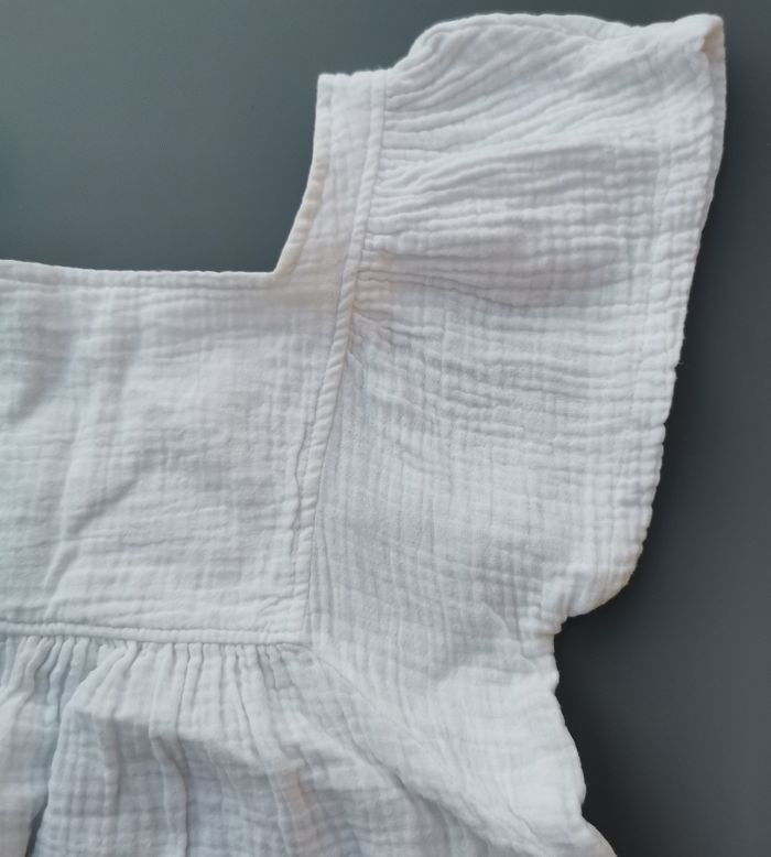 BlouSe tee-shirt MC 8 ans fille Okaïdi neuf - photo numéro 4