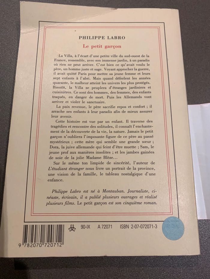 Roman Gallimard - Le petit garçon - photo numéro 2