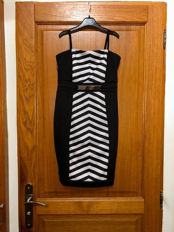 Robe bustier noire et blanche