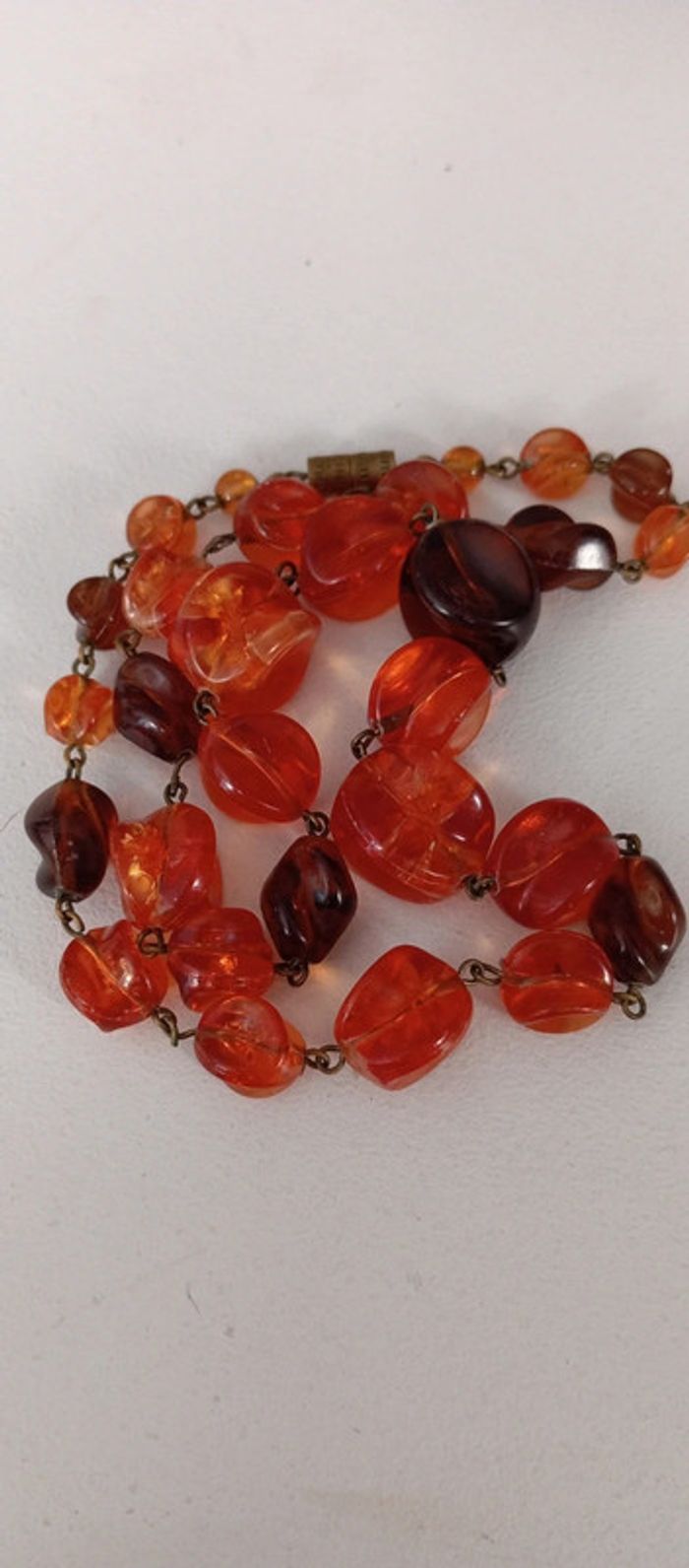 Collier vintage façon ambre - photo numéro 3