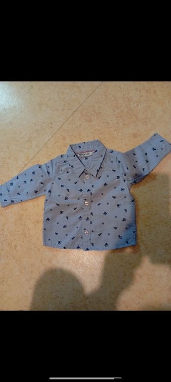 Chemise taille 6 mois
