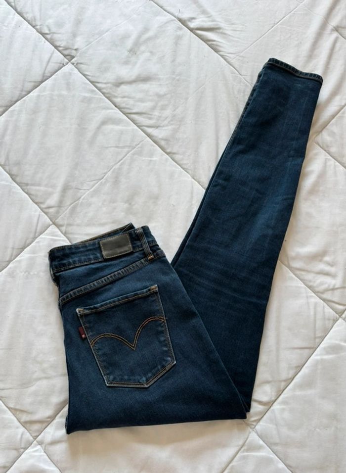 Jean mi taille haute levi’s bleu marine high rise skinny taille S/36 L32 femme - photo numéro 2