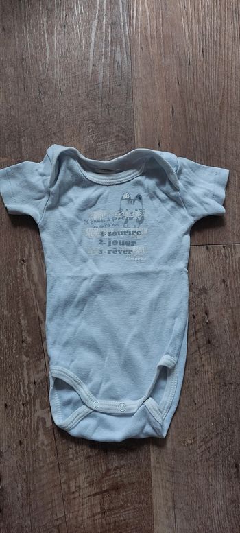 Body bébé 3 mois Absorba